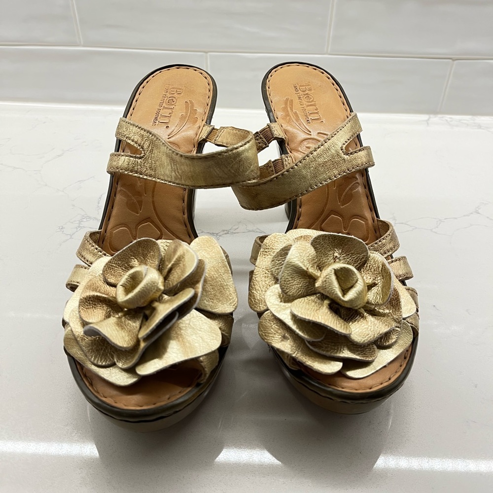 BJORN sandals like new size 8